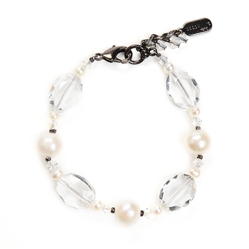 Ronnie Mae Bracelet - Crystal / Pearl